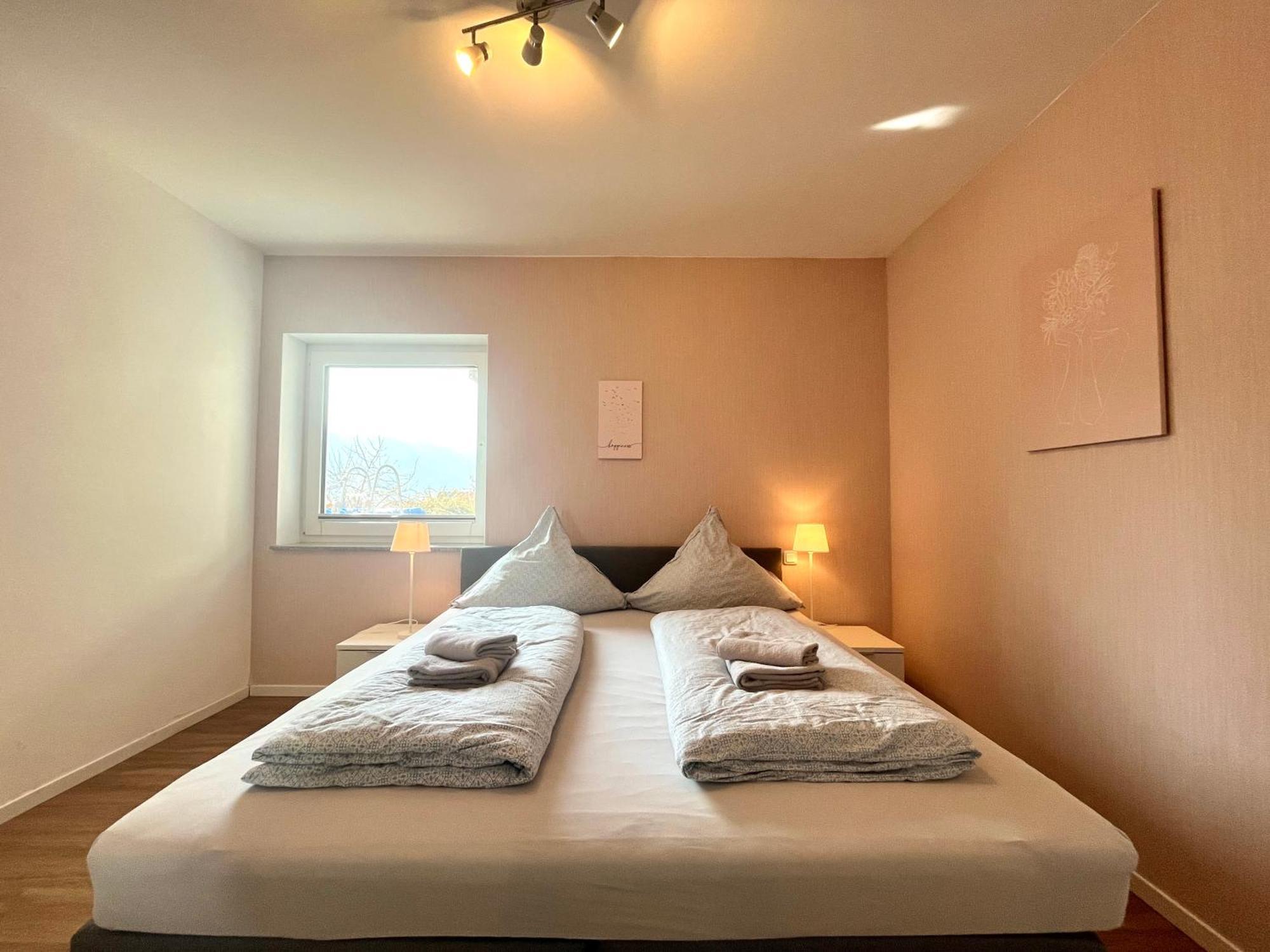 Ferienwohnung Sonnenterrasse, 1-4 Personen, 2 Schlafzimmer, Grosse Terrasse Mueden ภายนอก รูปภาพ